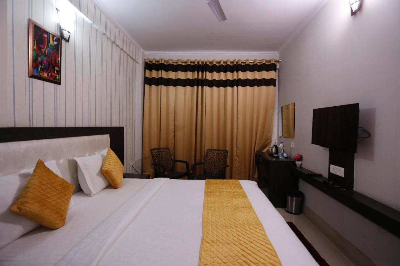 Paradise Ganga - A River Side Hotel Rishikesh Exterior photo