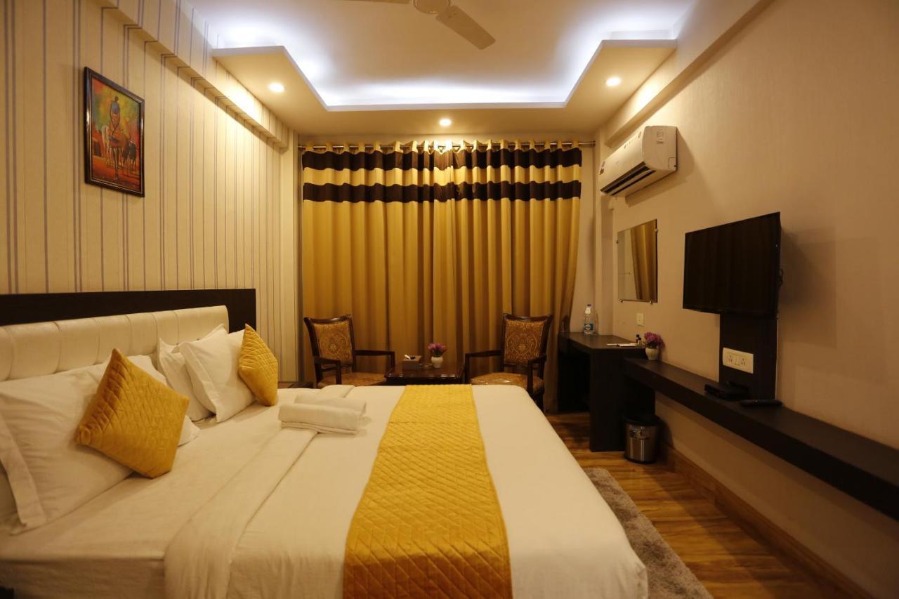 Paradise Ganga - A River Side Hotel Rishikesh Exterior photo